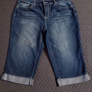 Earl Jean Capri Jeans size 10
